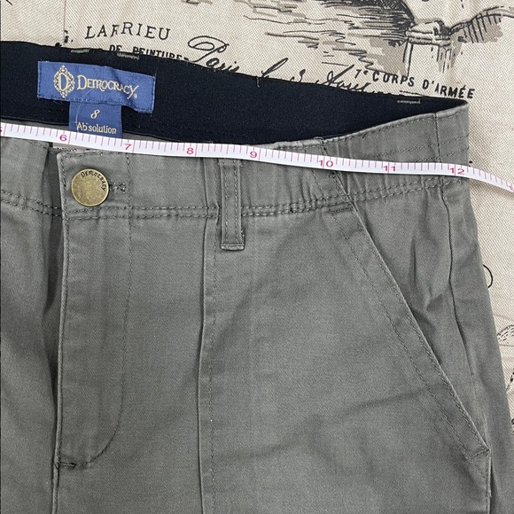 💥 Democracy Women's Absolution High Rise Joggers - Picture 7 of 13